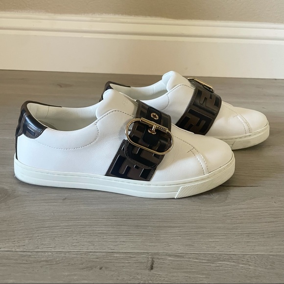 ***SOLD-Fendi Signature Pearland sneakers, 6.5 - Picture 7 of 11